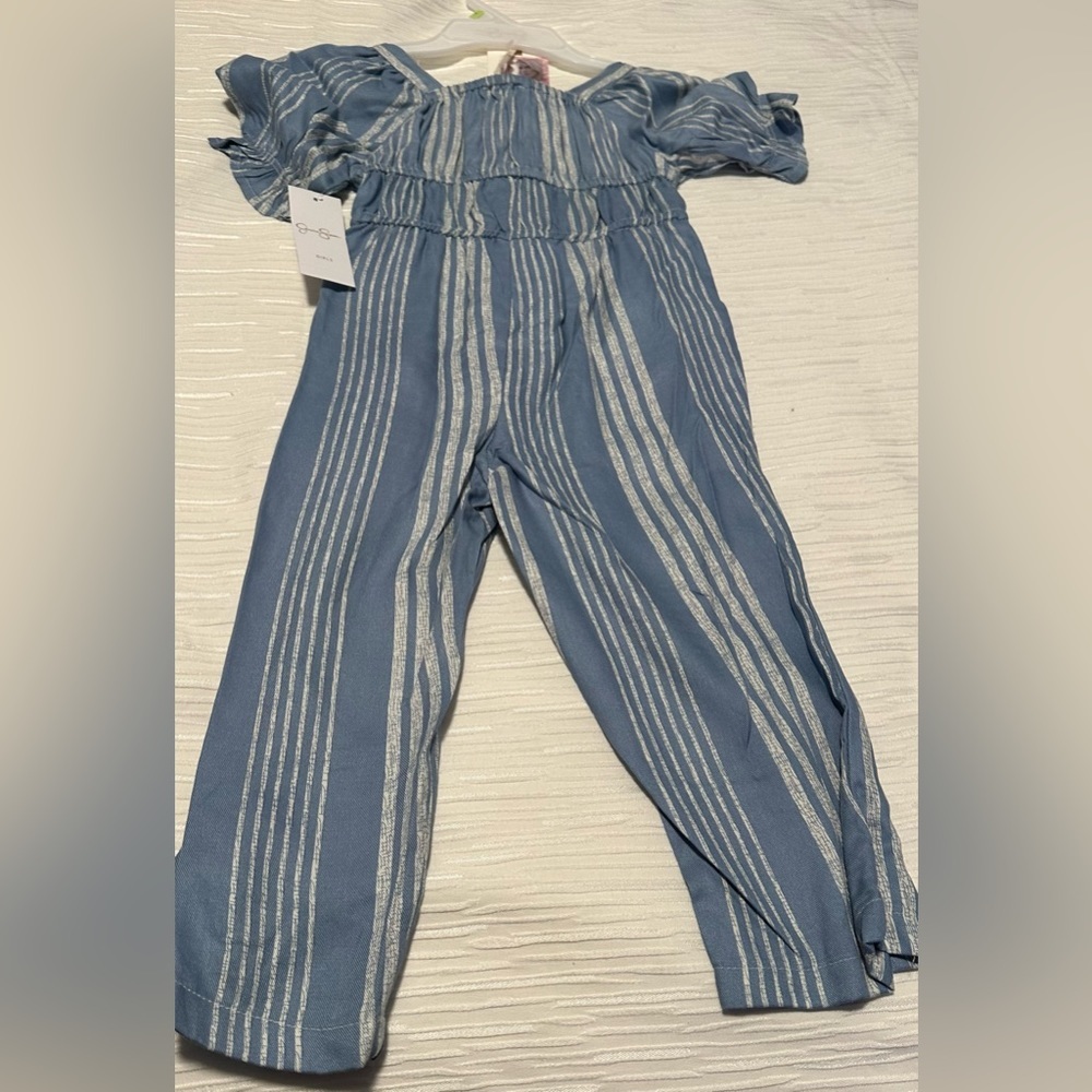 NEW Little girls jumpsuit size 4​ - Picture 2 of 4